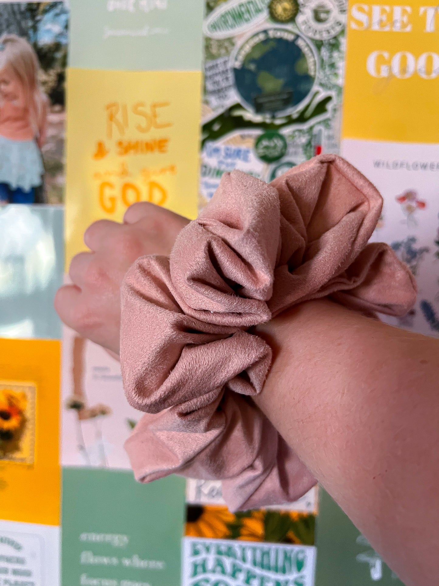 Tea Rose Scrunchie