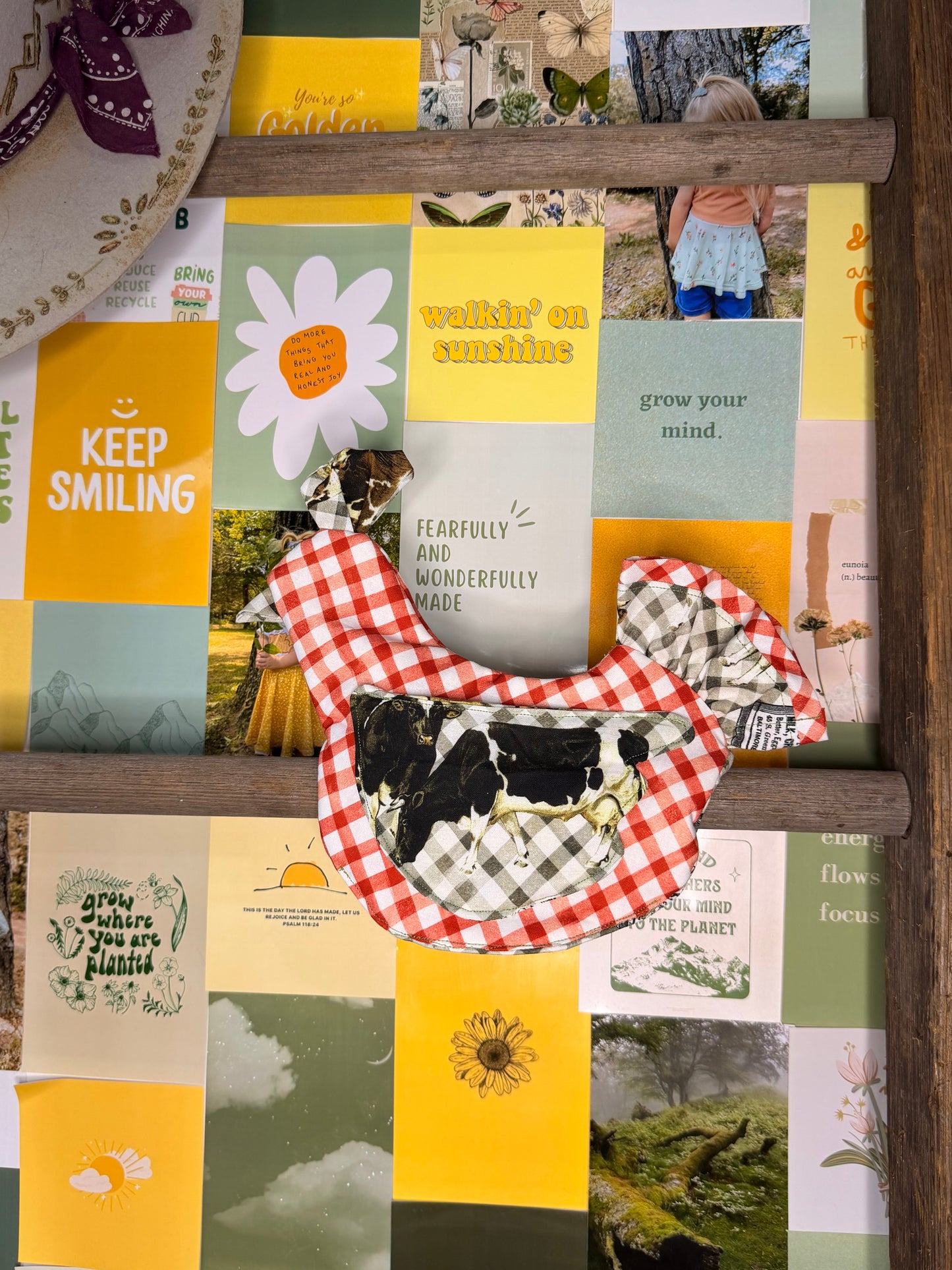 Scrappy Chicken Oven Mitt - Dairy Farm Patchwork