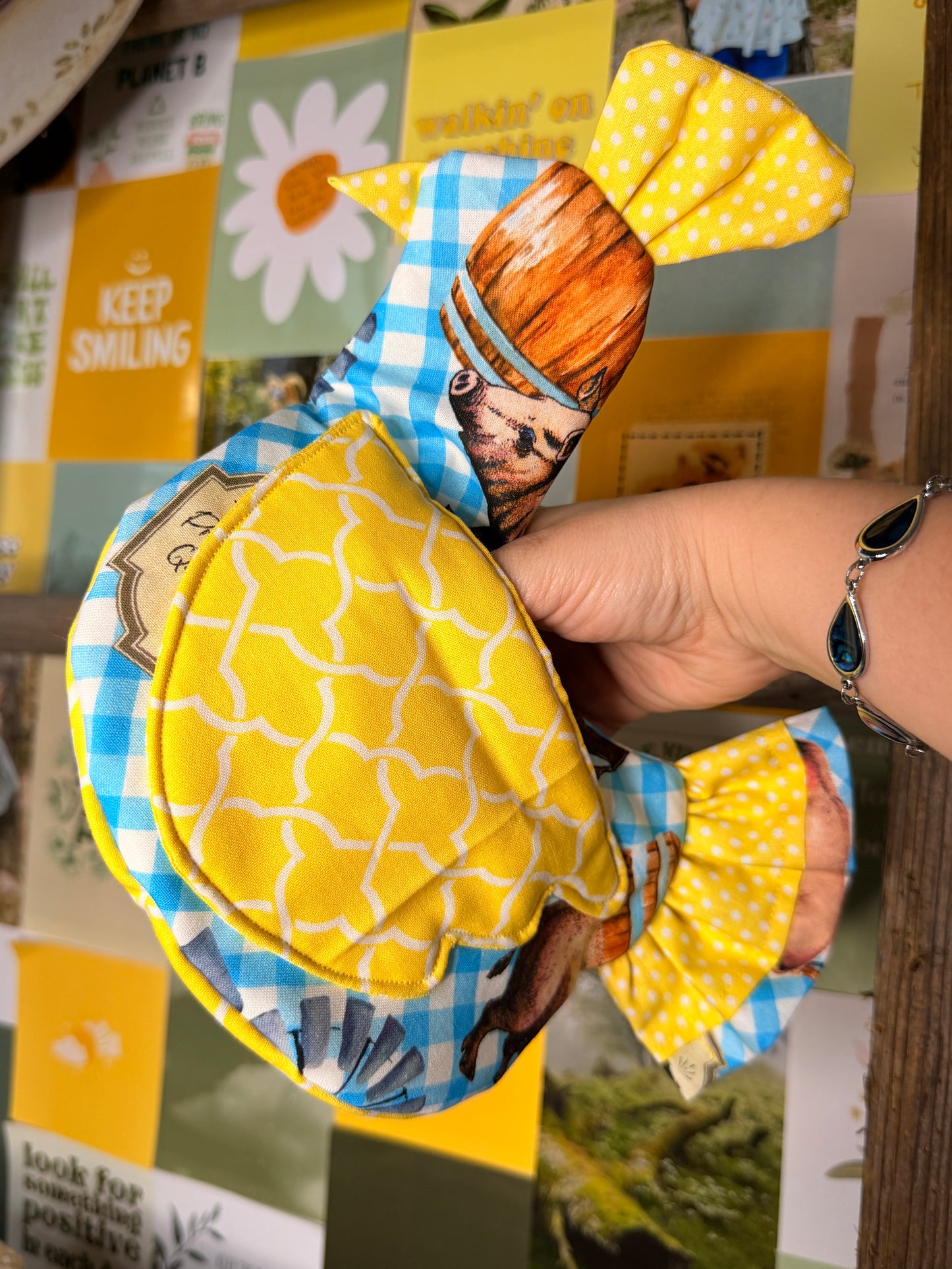 Scrappy Chicken Oven Mitt - Market Patchwork