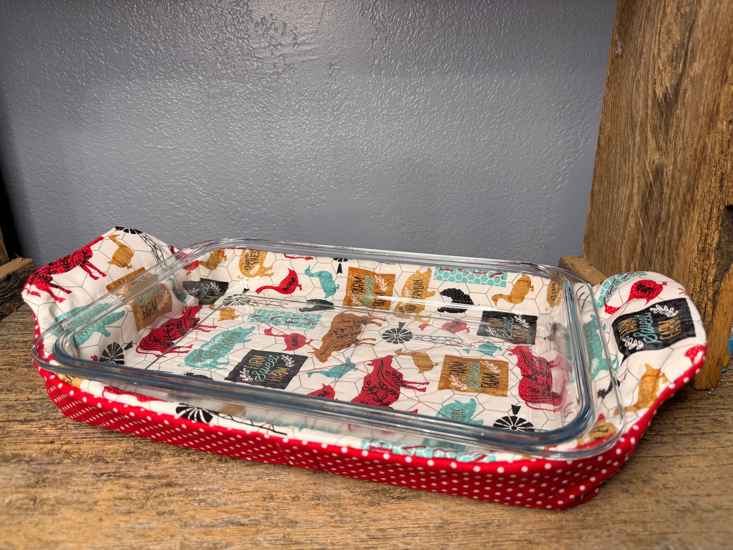 Reversible Casserole Cozie - Farmhouse Polka Dots